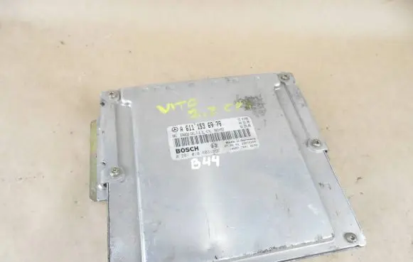 Mercedes-Benz Vito Viano W638 Engine control unit/module A6111536979 0281010603 28RTE000