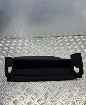 Maserati Ghibli Glove box 670010941 GL906Z FA00AAH80984