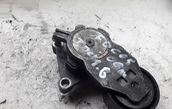 Ford Focus Generator/alternator belt tensioner 