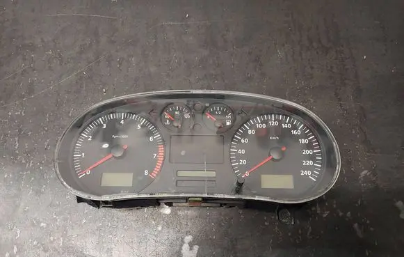 Seat Leon (1M) Speedometer (instrument cluster) 1M0920800A