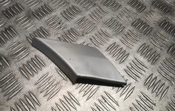 Mercedes-Benz C W203 Rear fender molding trim A2036900662 2036900662