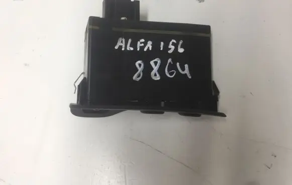 Alfa Romeo 156 Headlight level height control switch 156031653