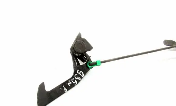 Lexus RX 330 - 350 - 400H Engine bonnet (hood) release handle