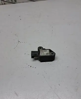 Volvo V50 Airbag deployment crash/impact sensor 8651200