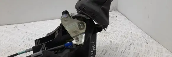 Peugeot 308 Gear shifter/selector 9685674180