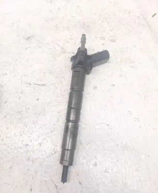 BMW X5 F15 Fuel injector 8514151 0445118