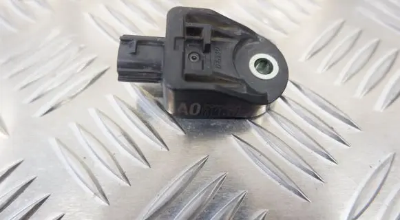 Lexus CT 200H Airbag deployment crash/impact sensor 8917375010