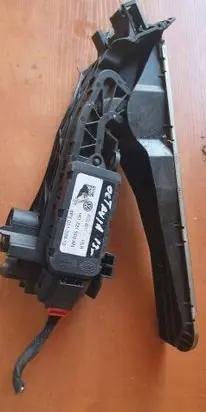 Volkswagen Golf VI Accelerator throttle pedal 1K1721503AN 6PV0110