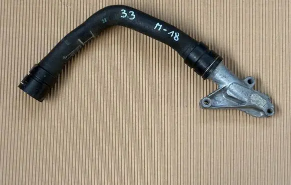 Mercedes-Benz CLA C117 X117 W117 Engine coolant pipe/hose A6512000556