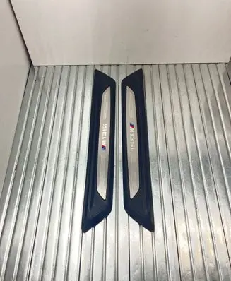 BMW 1 F20 F21 Front sill trim cover 7289215 7280215 900799908