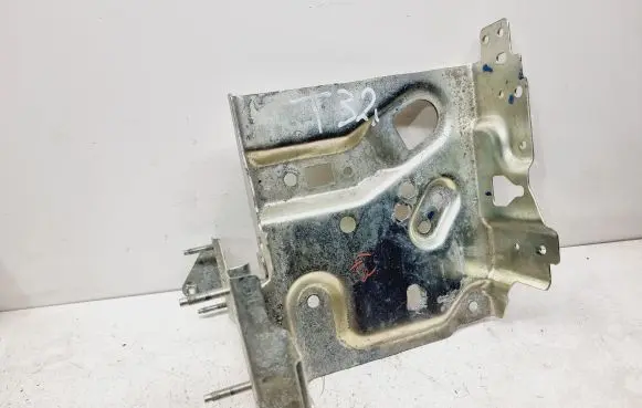 Nissan X-Trail T32 Battery tray 244224BE1A