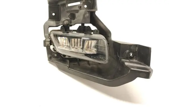 Volkswagen Phaeton Front fog light 3D0941699D