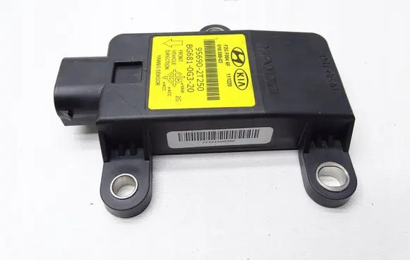 KIA Optima ESP acceleration yaw rate sensor 95690-2T250