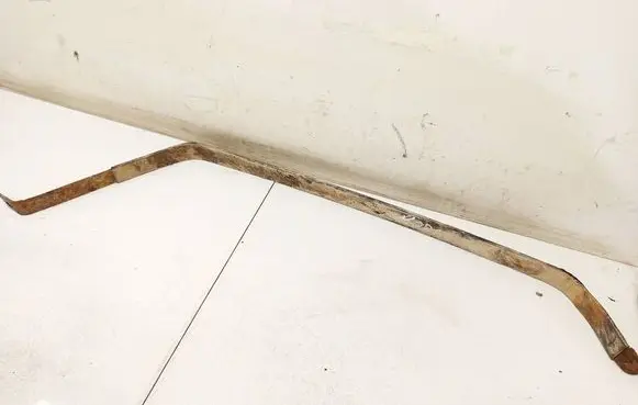Toyota Corolla Verso AR10 Fuel tank mounting bracket 