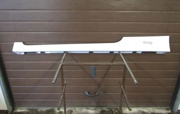 KIA Pro Cee'd I Front sill (body part) 