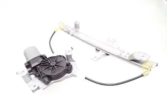 Nissan Qashqai Rear door window regulator with motor 402190A 119767