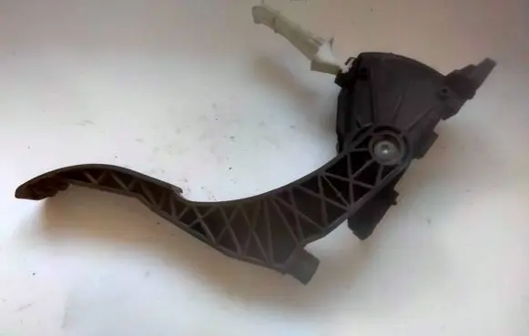 Volkswagen Golf IV Accelerator throttle pedal 1J1721503H