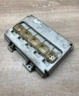 Chrysler Voyager Central body control module P04727030AI 04727030AI