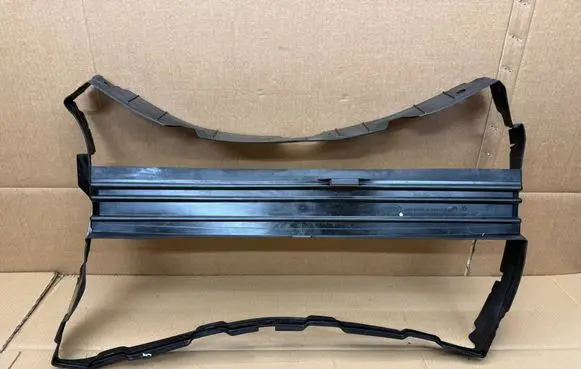 Land Rover Range Rover Evoque L551 Intercooler air guide/duct channel K8D28A108AE