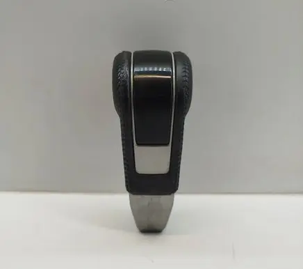 Mitsubishi Pajero Gear lever shifter trim leather/knob