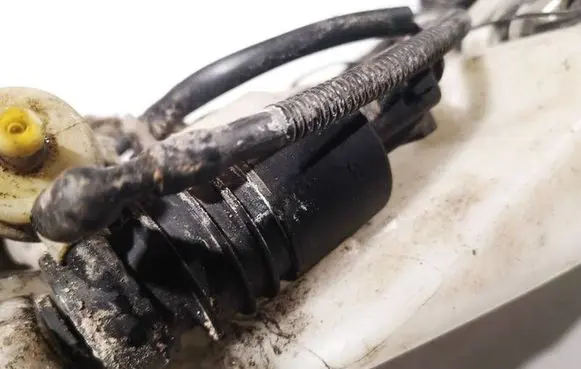 Audi A6 S6 C6 4F Windscreen/windshield washer pump