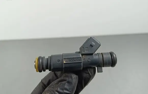 MG ZS Fuel injector