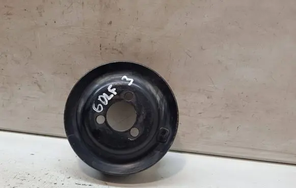 Volkswagen Golf III Power steering pump pulley 030145269B