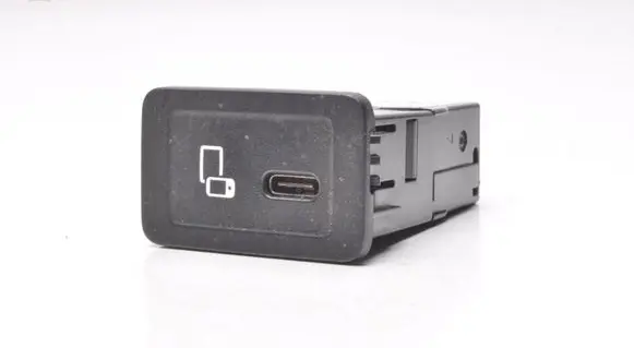 Mercedes-Benz GLC X253 C253 USB socket connector A2478209000