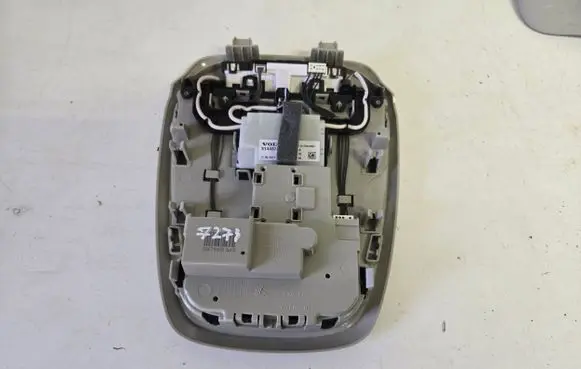 Volvo XC60 Front seat light 31479613