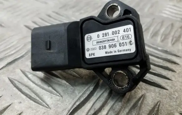 Skoda Superb B6 (3T) Air pressure sensor 0281002401 038906051C