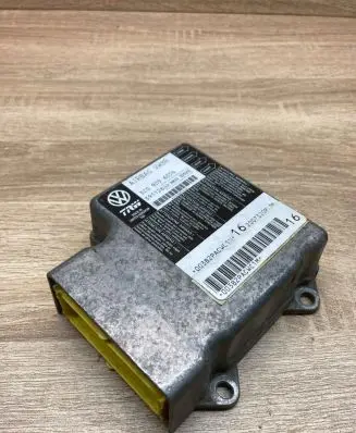 Volkswagen PASSAT B6 Engine control unit/module ECU 3C0909605N