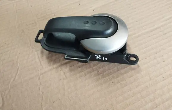Nissan Note (E11) Rear door interior handle 5010800006