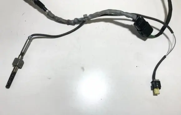 Mercedes-Benz ML W166 Exhaust gas temperature sensor a0009053905 ht0002