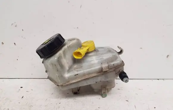 Chevrolet Orlando Brake fluid reservoir 03350800501
