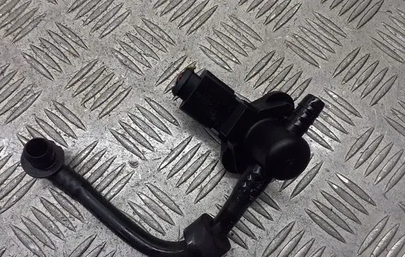 Volkswagen Polo IV 9N3 Air pressure sensor 036906051G