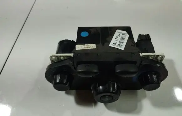 Hyundai Santa Fe Climate control unit 9725026XXX