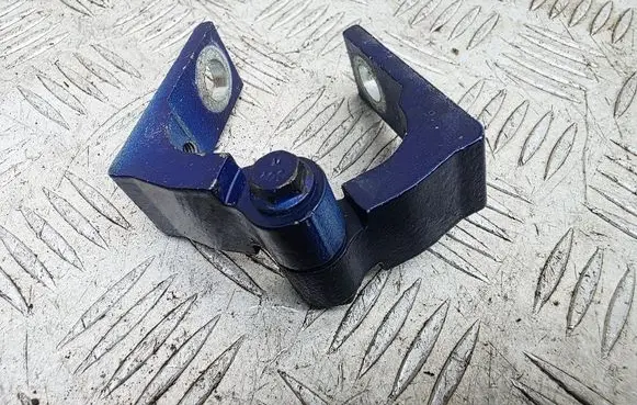 Fiat 500 Abarth Front door upper hinge 
