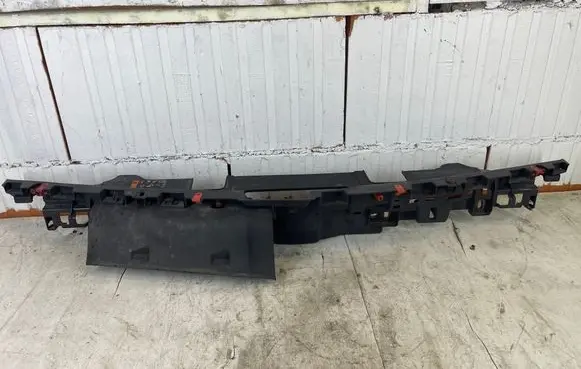 Opel Insignia A Top upper radiator support slam panel 13250569