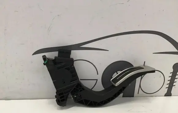 Audi Q5 SQ5 Accelerator throttle pedal 8W1723523A