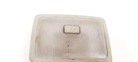 Chevrolet Captiva Front seat light