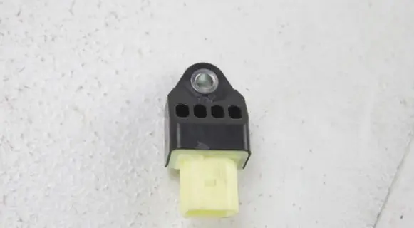 Toyota Auris E180 Airbag deployment crash/impact sensor 8983102160 410AP1SZQ