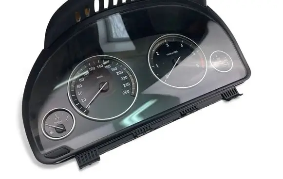 BMW 5 F10 F11 Speedometer (instrument cluster) 929141401