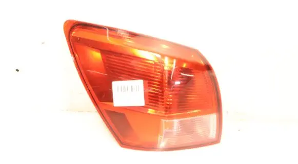 Nissan Qashqai Rear/tail lights E205090