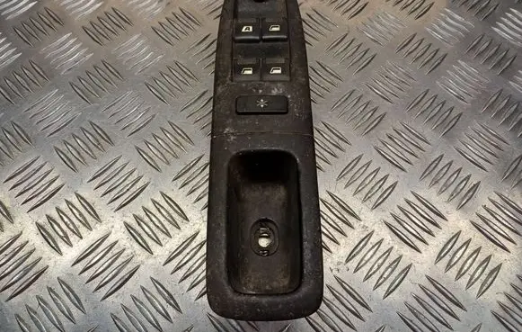 Peugeot 406 Electric window control switch 2596604