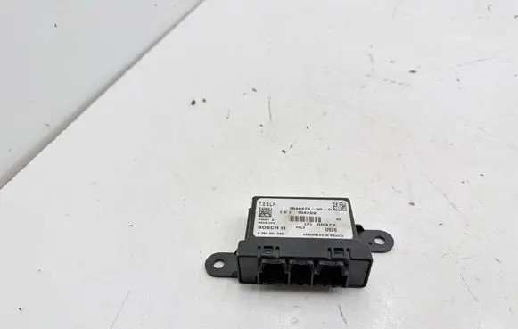 Tesla Model S Parking PDC control unit/module 104847600D 0263004896 104269