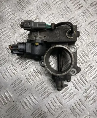 Toyota Corolla Verso AR10 Throttle valve