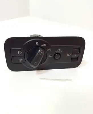 Volkswagen Touareg II Light switch 7P6941431B