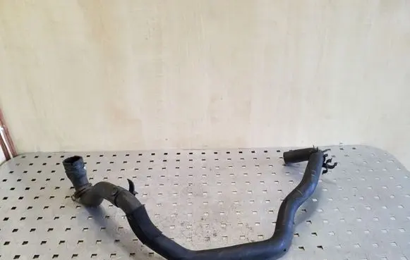 Ford Focus Engine coolant pipe/hose 8V618286KC