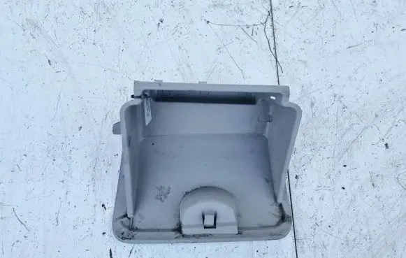 Citroen C3 Glove box 9638006677