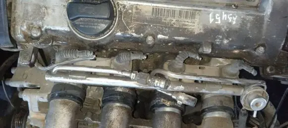 Audi A4 S4 B5 8D Fuel main line pipe 0280150444 058133551A